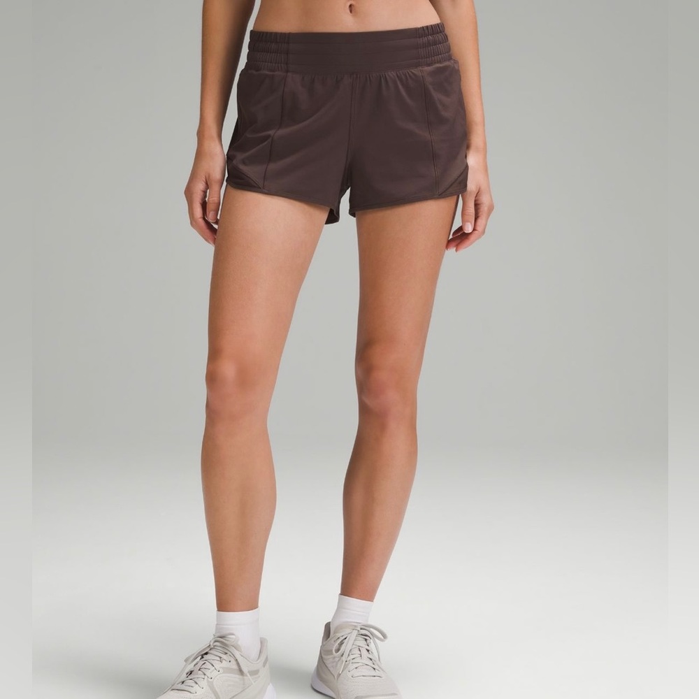 Hotty Hot High-Rise Lined
Short 2.5" ESPRESSO size: 6